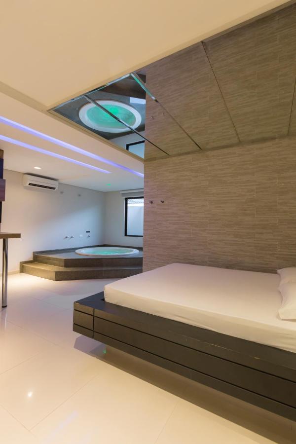 Poeme Motel By Drops Сан-Жозе-дус-Пиньяйс Экстерьер фото