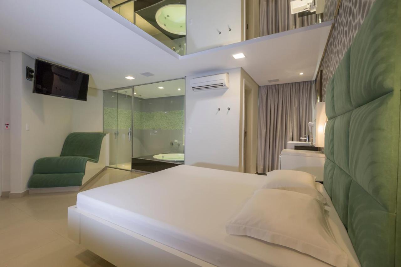 Poeme Motel By Drops Сан-Жозе-дус-Пиньяйс Экстерьер фото